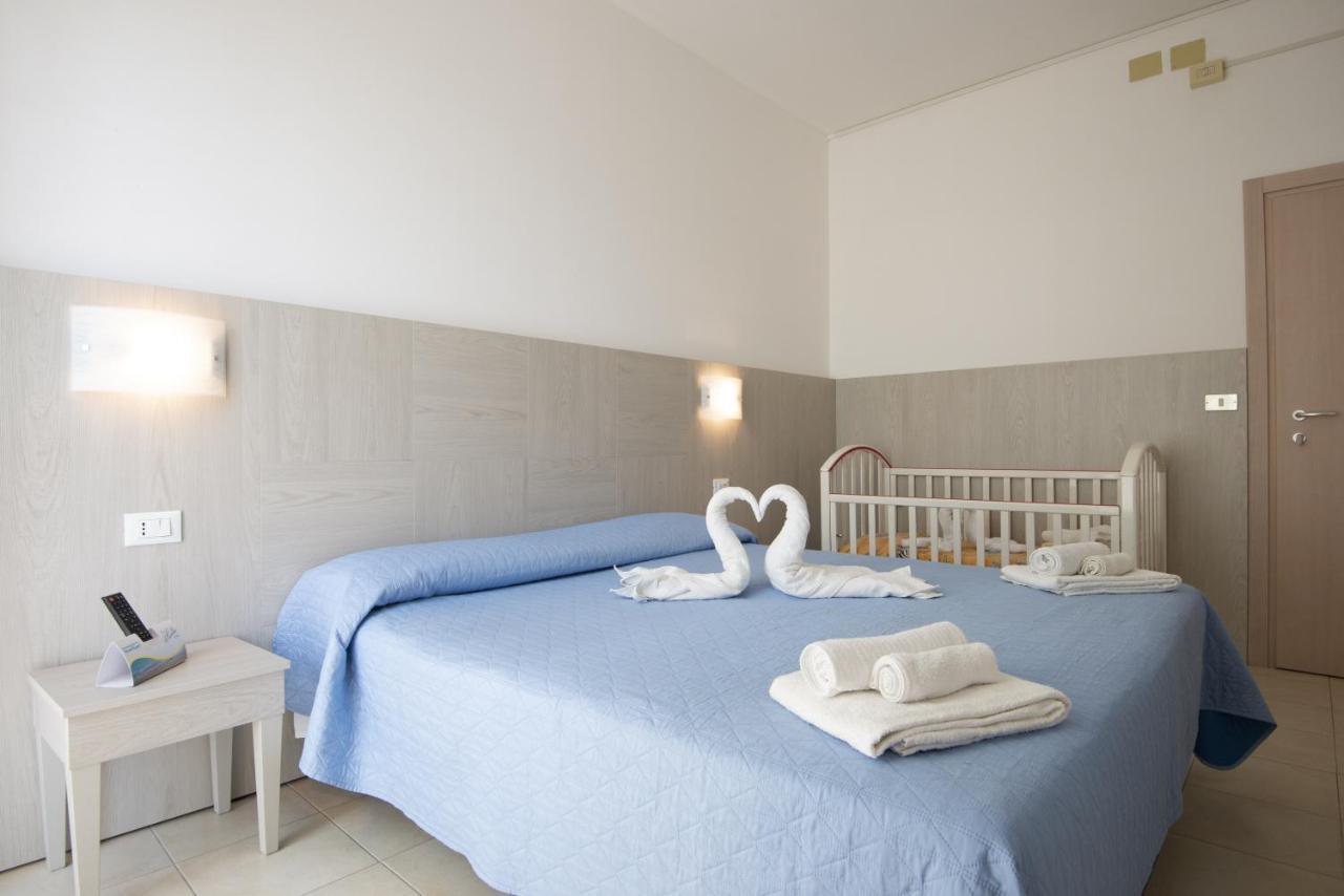 Hotel Carillon Bellaria-Igea Marina Ngoại thất bức ảnh